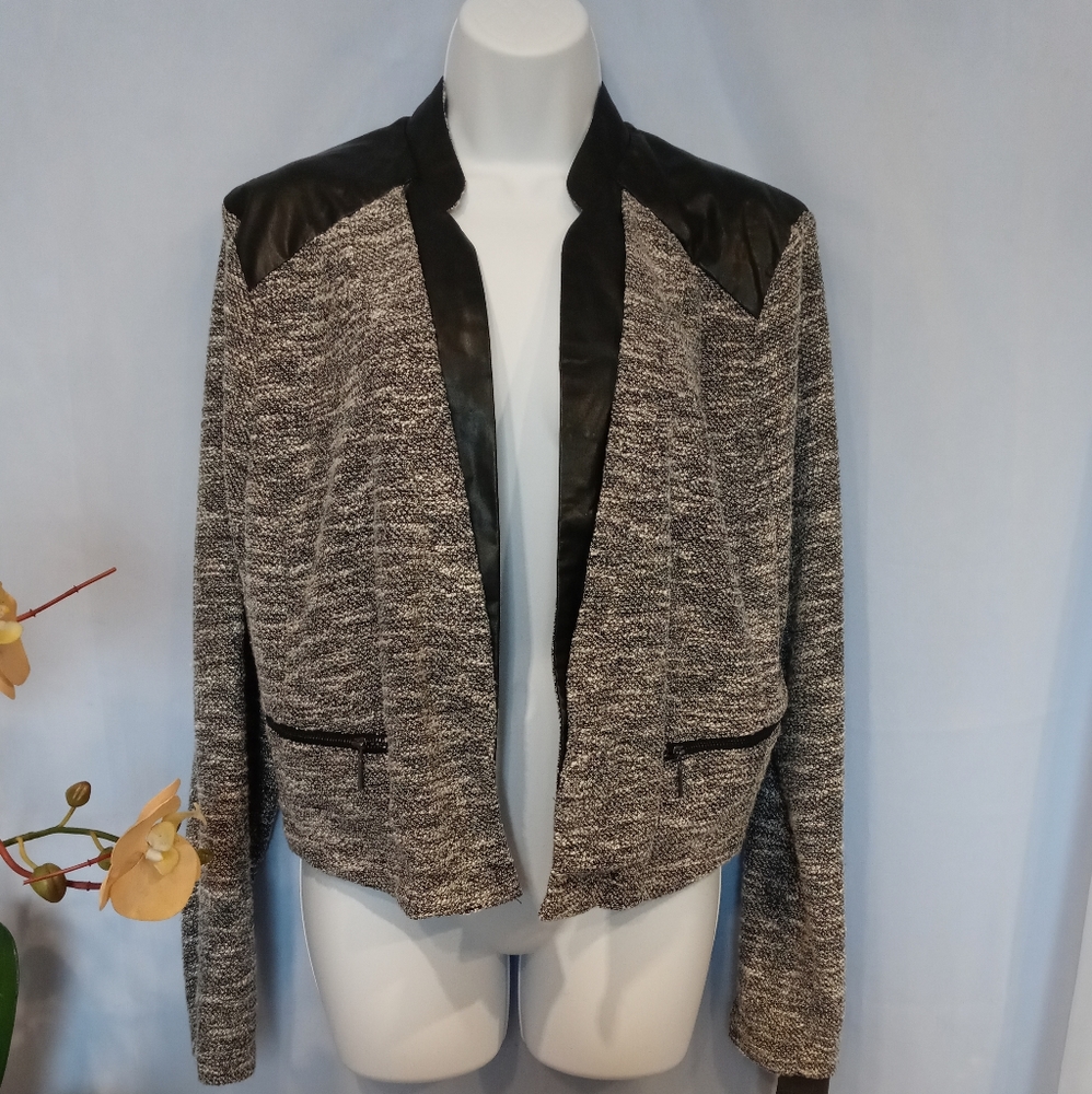 🆕MOSSIMO Crop Space Dye Faux Leather Blazer